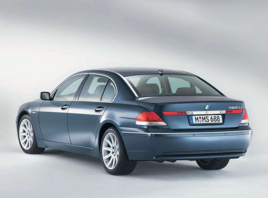  BMW 7-Series L 2003 года  (фото 53 из 61)